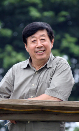 中国美术家协会主席 刘大为